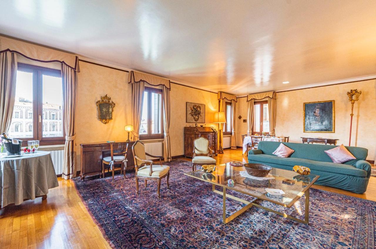 Ca' Pellegrini Luxury Grand Canal Wenecja Zewnętrze zdjęcie